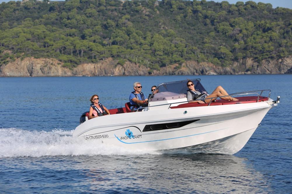 Yacht de luxe